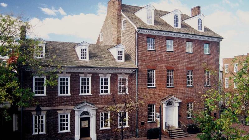 Gadsby's Tavern Museum exterior